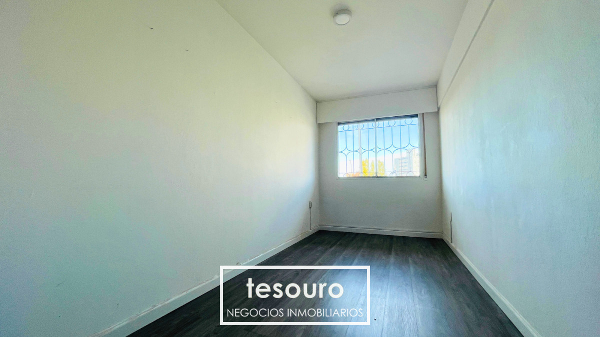 Apartamento ID.4850 - VENTA APARTAMENTO DE 3 DORMITORIOS EN BUCEO SOBRE AV. ITALIA