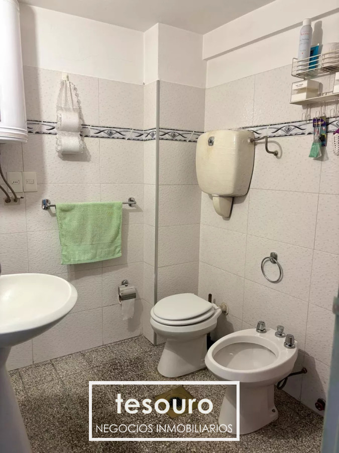 Apartamento ID.4204 - Venta Apartamento de 2 dormitorios en Centro
