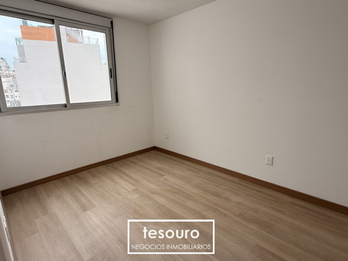 Apartamento ID.5496 - Alquiler de apartamento 1 dormitorio en Tres Cruces