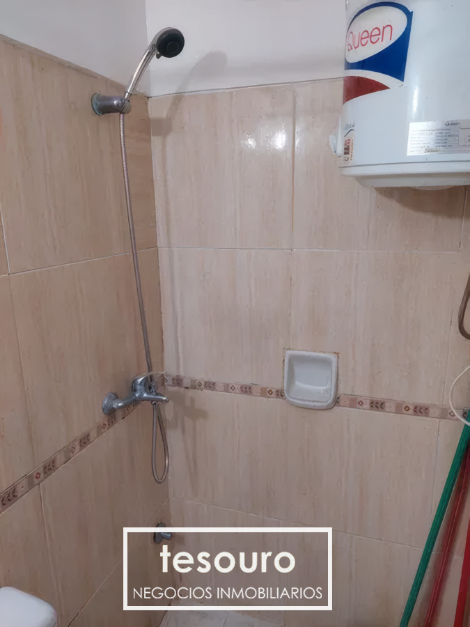 Apartamento ID.4829 - VENTA MONOAMBIENTE EN CORDÓN SOBRE 18 DE JULIO CON RENTA