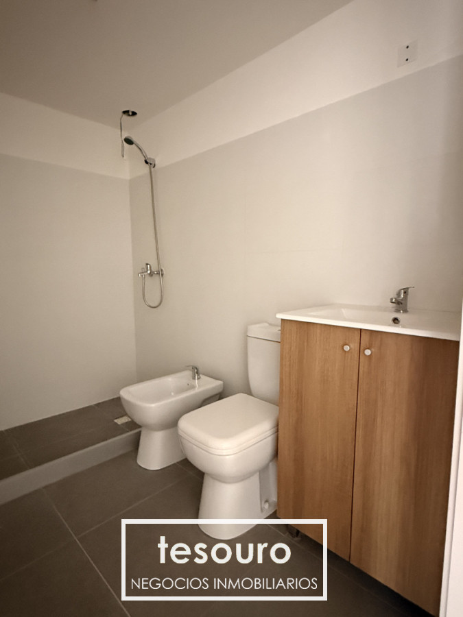 Apartamento ID.5491 - Alquiler de apartamento 1 dormitorio en Tres Cruces