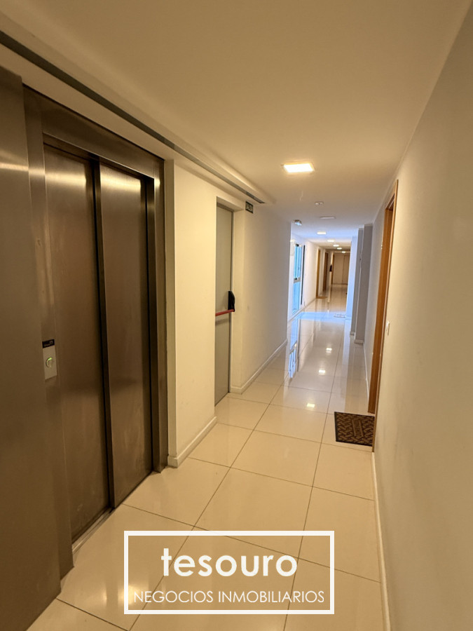Apartamento ID.5538 - Alquiler apartamento 1 dormitorio con garaje en Pocitos