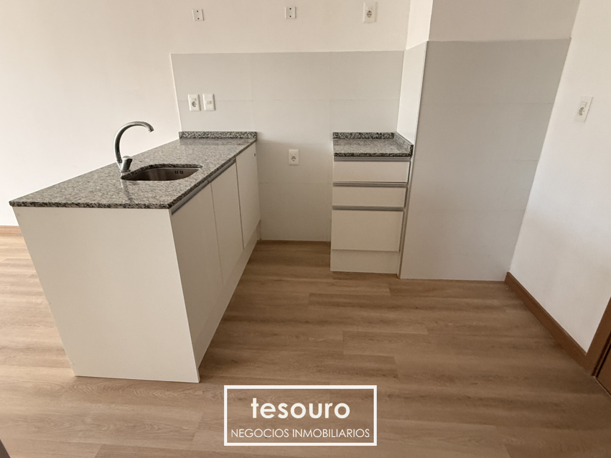 Apartamento ID.5497 - Alquiler Apartamento 1 Dormitorio en Tres Cruces