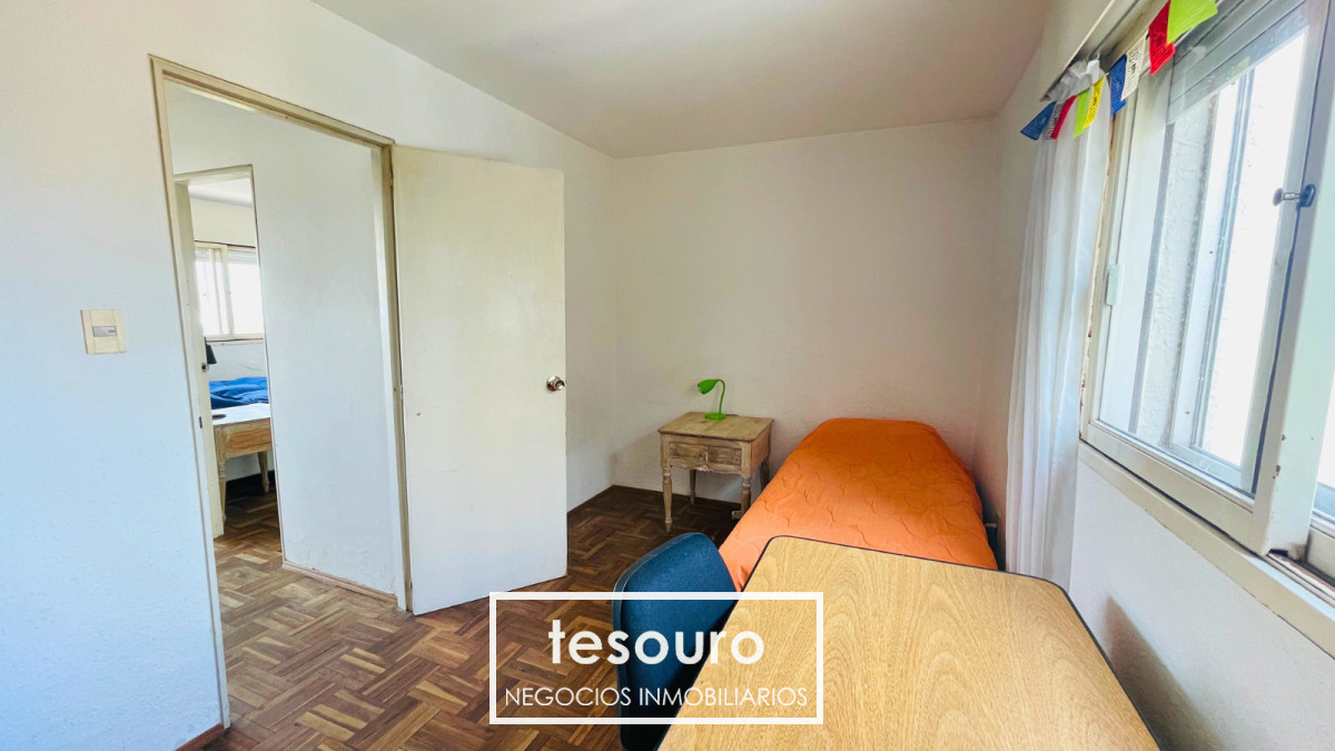 Apartamento ID.4824 - ALQUILER PENTHOUSE DUPLEX DE 3 DORMITORIOS EN POCITOS CON GRAN TERRAZA Y VISTA A LA CIUDAD