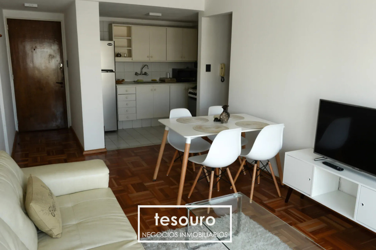 Apartamento ID.5416 - ALQUILER APARTAMENTO DE 1 DORMITORIO AMOBLADO EN Pocitos PRÓXIMO A LA RAMBLA