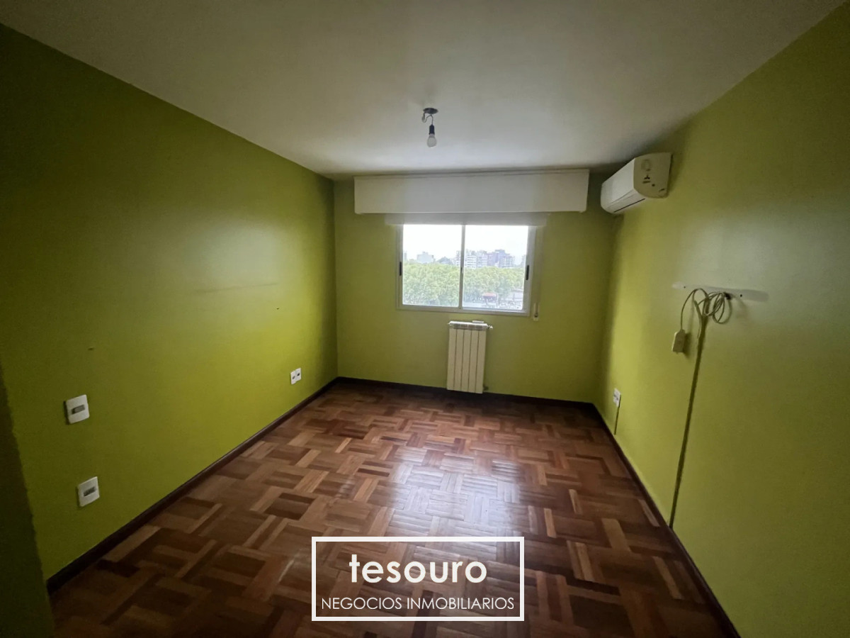 Apartamento ID.5403 - ALQUILER APARTAMENTO DE 2 DORMITORIOS EN PUNTA CARRETAS