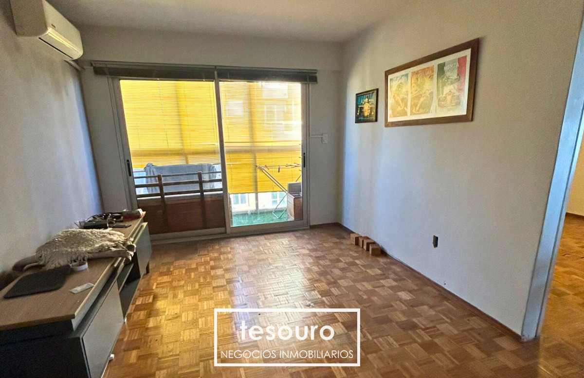 Apartamento ID.4599 - VENTA APARTAMENTO DE 1 DORMITORIO FRENTE A LA RAMBLA DE BARRIO SUR