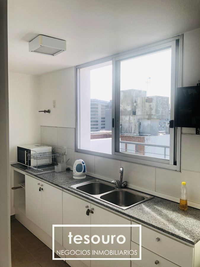 Apartamento ID.3896 - Gran Monoambiente en Rodo y Blanes