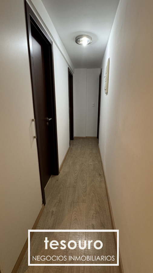 Apartamento ID.4486 - Alquiler de Apartamento de 2 dormitorios en Pocitos