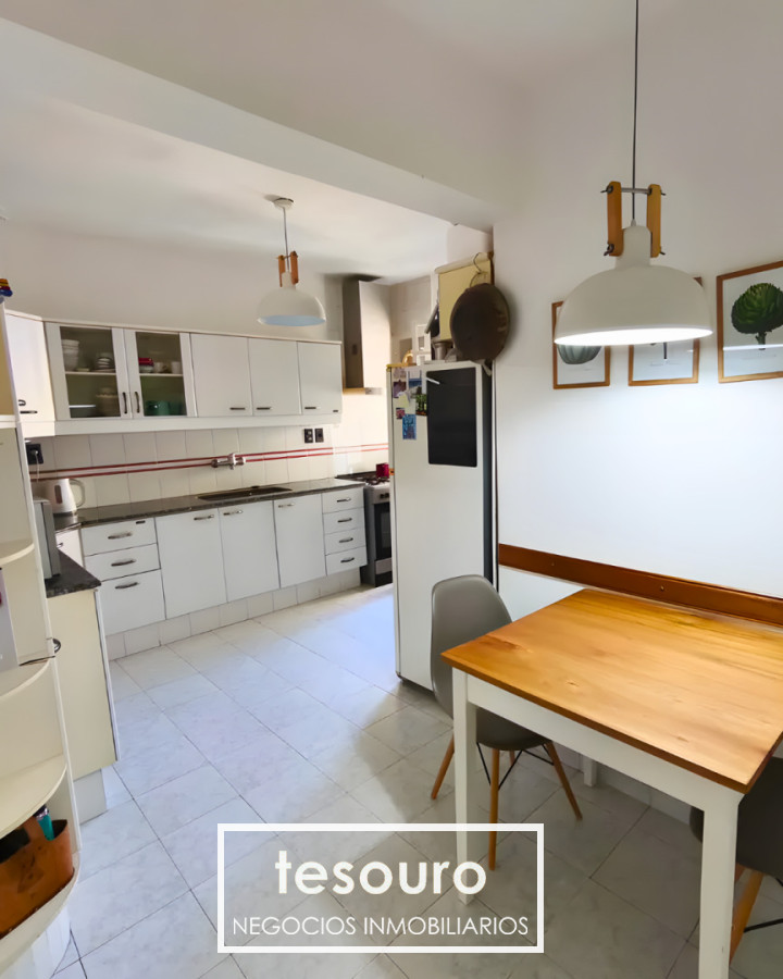 Apartamento ID.5357 - VENTA APARTAMENTO DE 3 DORMITORIOS EN POCITOS