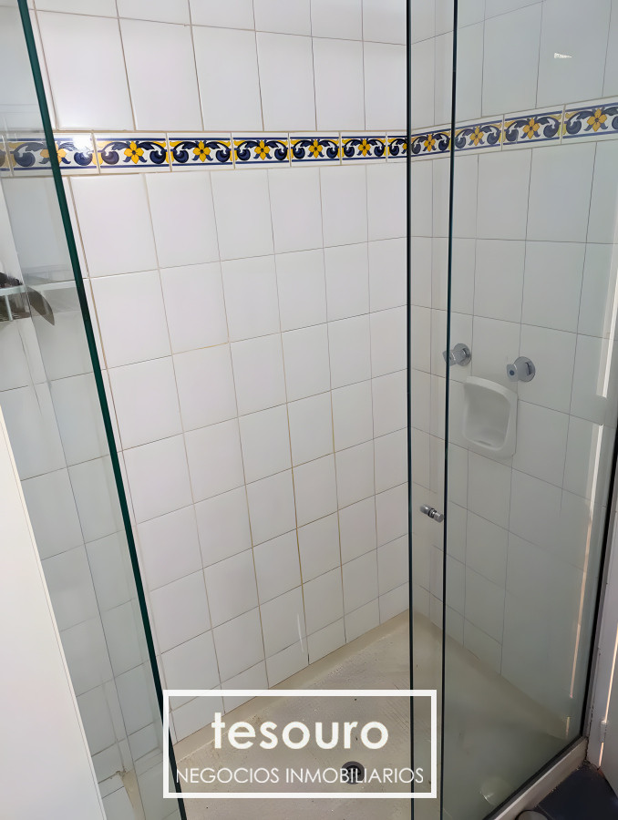 Apartamento ID.4891 - VENTA APARTAMENTO DE 2 DORMITORIOS CON COCHERA EN MALVÍN