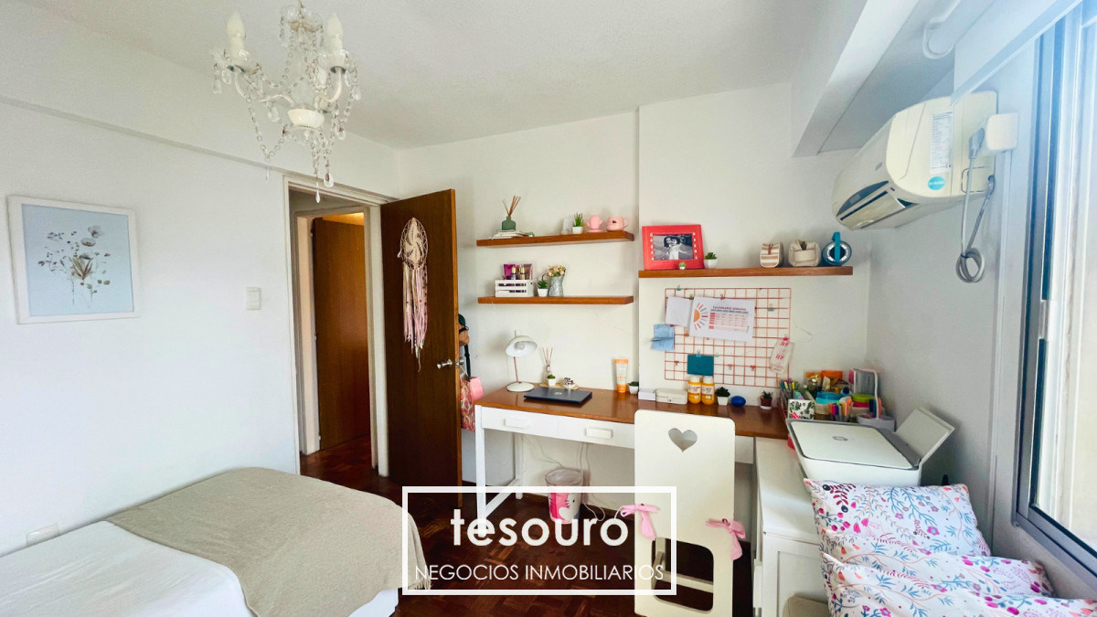 Apartamento ID.4833 - VENTA APARTAMENTO DE 3 DORMITORIOS EN PALERMO A PASOS DE LA RAMBLA