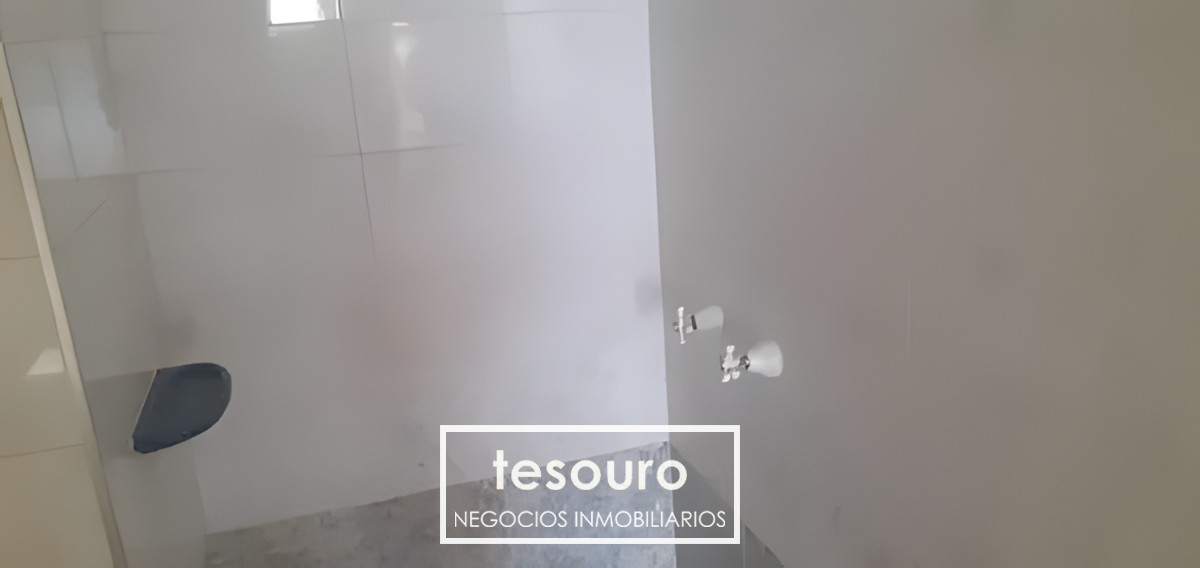 Apartamento ID.4885 - VENTA MONOAMBIENTE EN POCITOS BV. ESPAÑA Y BERRO