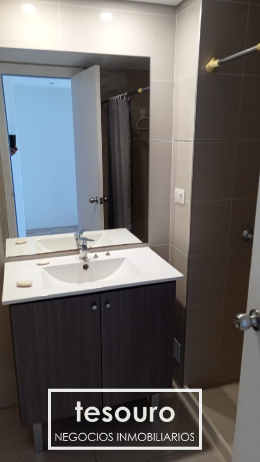 Apartamento ID.2825 - Alquiler Apartamento 2 dormitorios y garaje