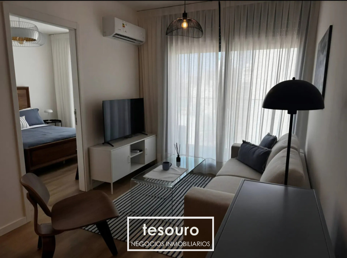 Apartamento ID.5472 - ALQUILER APARTAMENTO DE 1 DORMITORIO EN CENTRO AMOBLADO