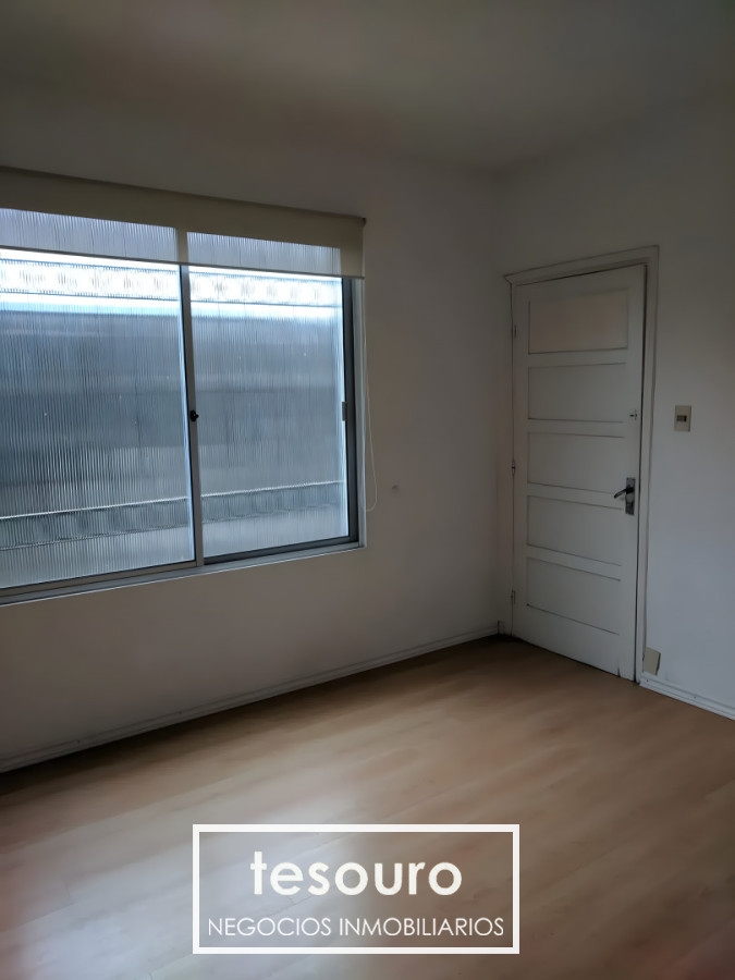Apartamento ID.5402 - VENTA APARTAMENTO DE 1 DORMITORIO CON RENTA EN POCITOS