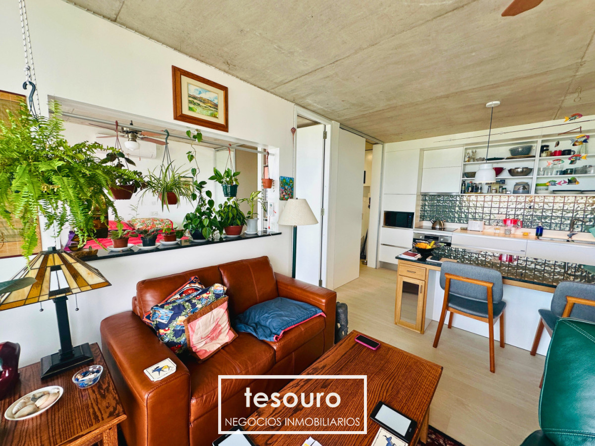 Apartamento ID.5483 - VENTA APARTAMENTO 1 DORMITORIO CON VISTA AL MAR 