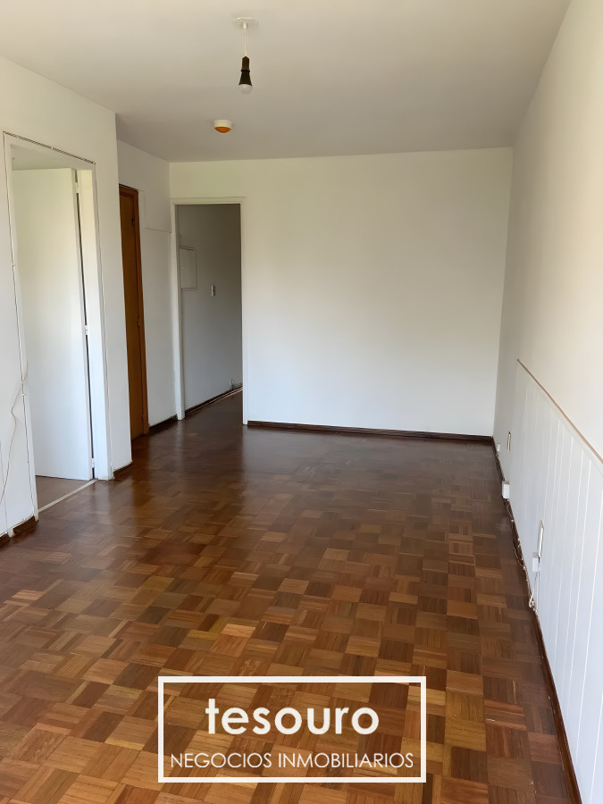 Apartamento ID.4864 - VENTA APARTAMENTO DE 1 DORMITORIO CON RENTA EN  PUNTA CARRETAS