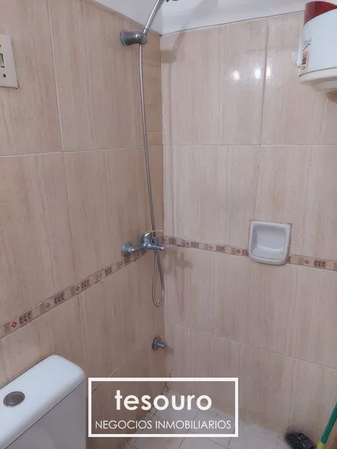 Apartamento ID.4829 - VENTA MONOAMBIENTE EN CORDÓN SOBRE 18 DE JULIO CON RENTA