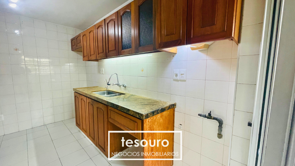 Apartamento ID.4954 - ALQUILER APARTAMENTO 4 DORMITORIOS EN RAMBLA PUNTA CARRETAS