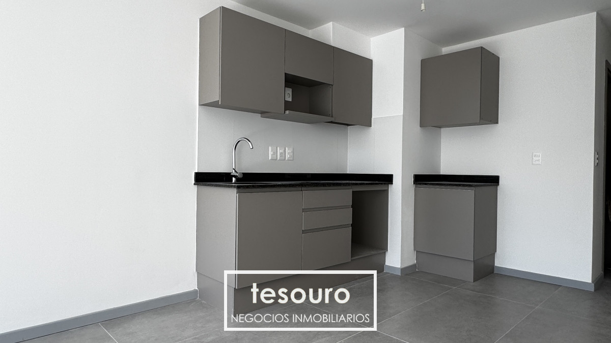 Apartamento ID.4202 - Alquiler Monoambiente en Pocitos