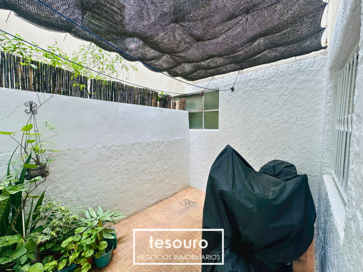 Apartamento ID.5277 - VENTA APARTAMENTO DE 1 DORMITORIO CON PATIOS EN LA BLANQUEADA