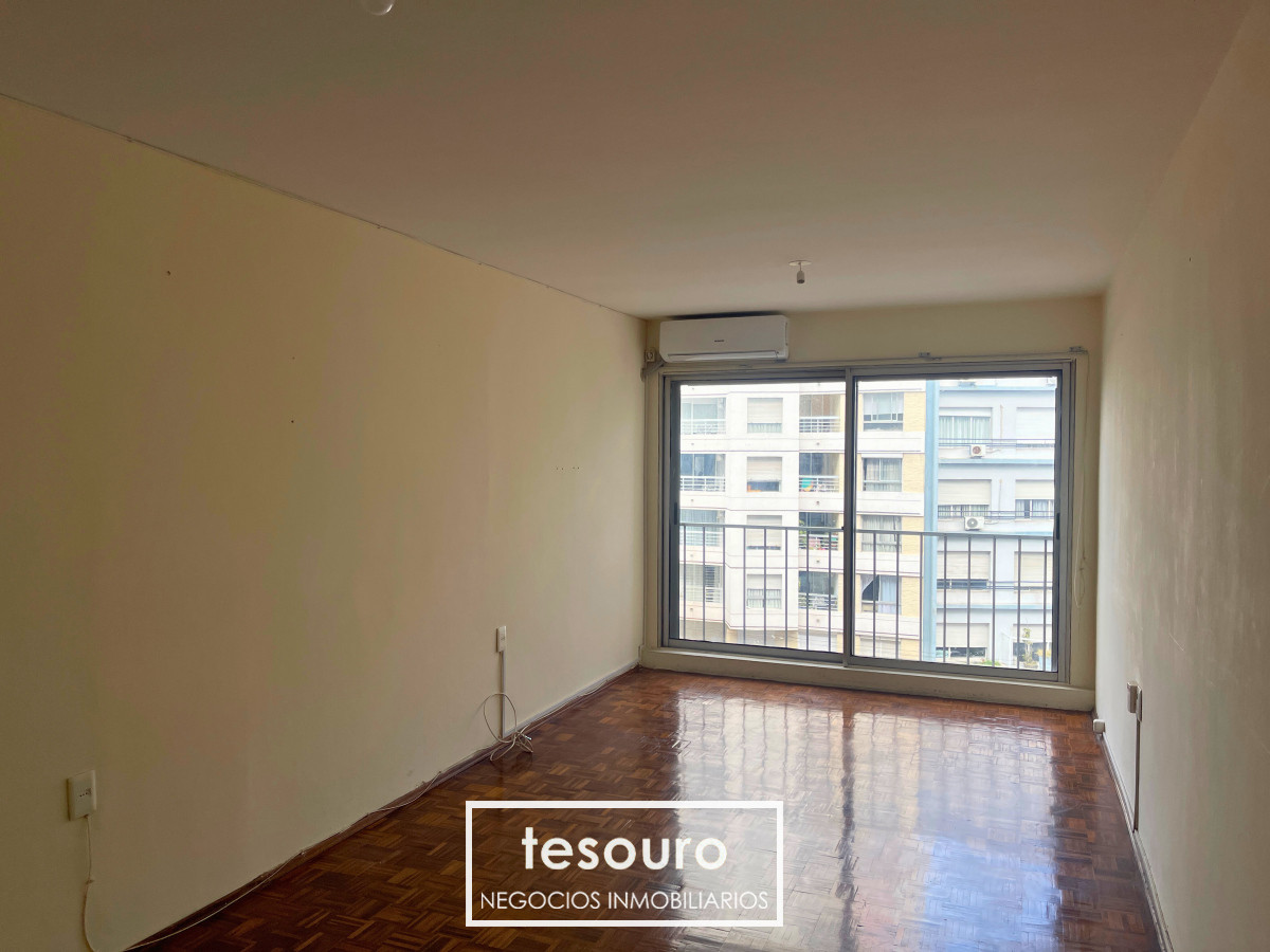 Apartamento ID.4667 - VENTA APARTAMENTO DE 2 DORMITORIOS EN PARQUE RODÓ