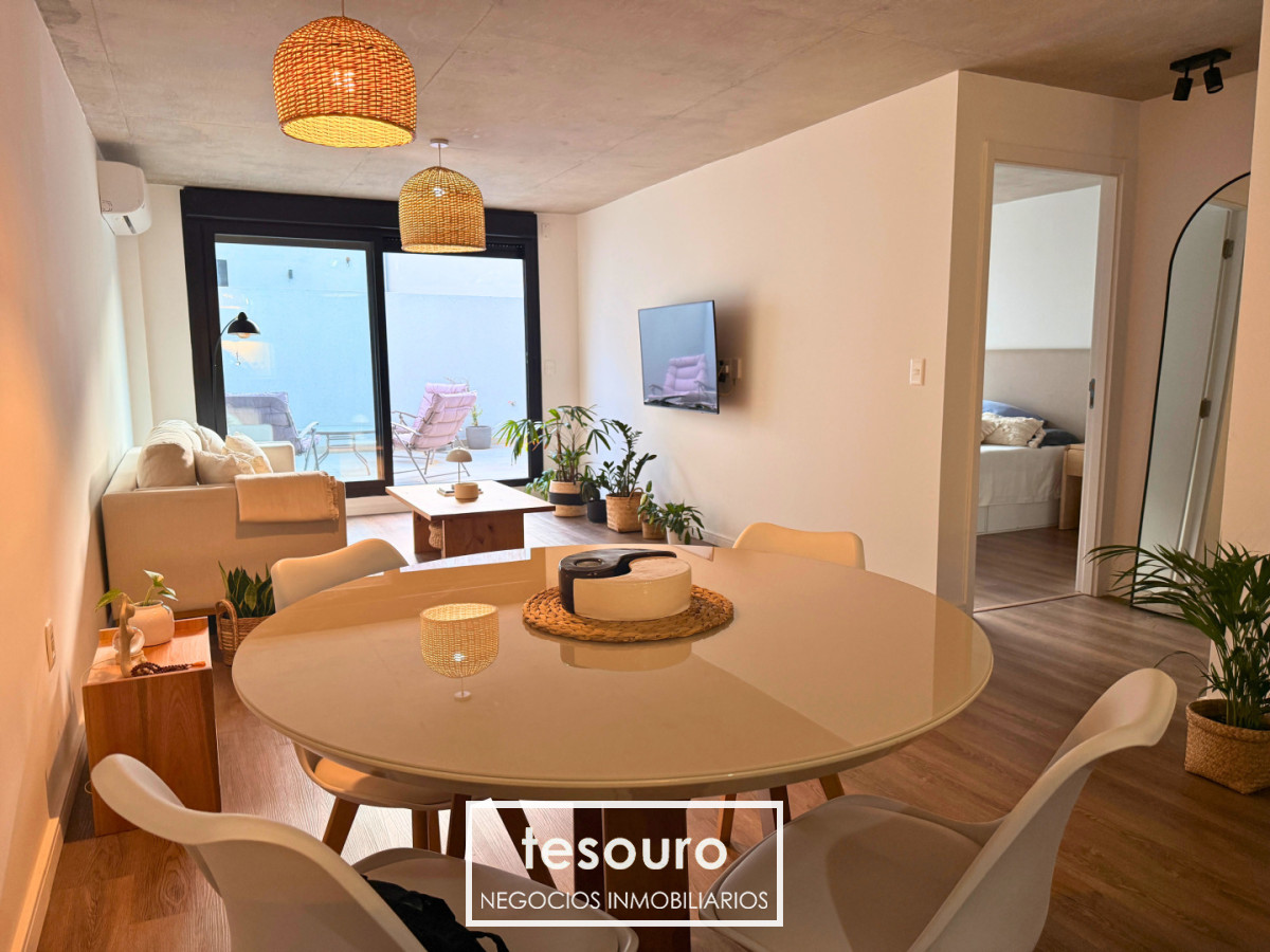 Apartamento ID.5467 - ALQUILER APARTAMENTO DE 1 DORMITORIO CON PATIO EN POCITOS