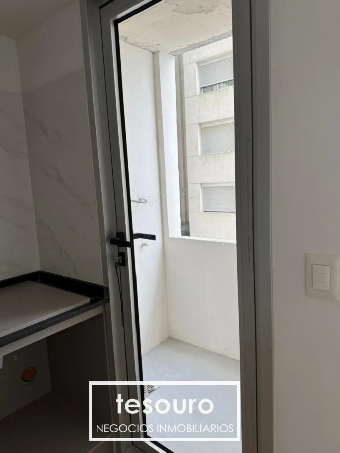 Apartamento ID.5679 - ALQUILER APARTAMENTO DE 1 DORMITORIO EN CORDÓN SOBRE 18 DE JULIO