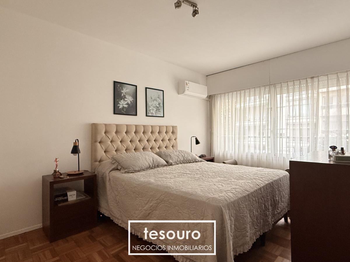 Apartamento ID.5447 - Venta de apartamento de 3 dormitorios y servicio en pocitos