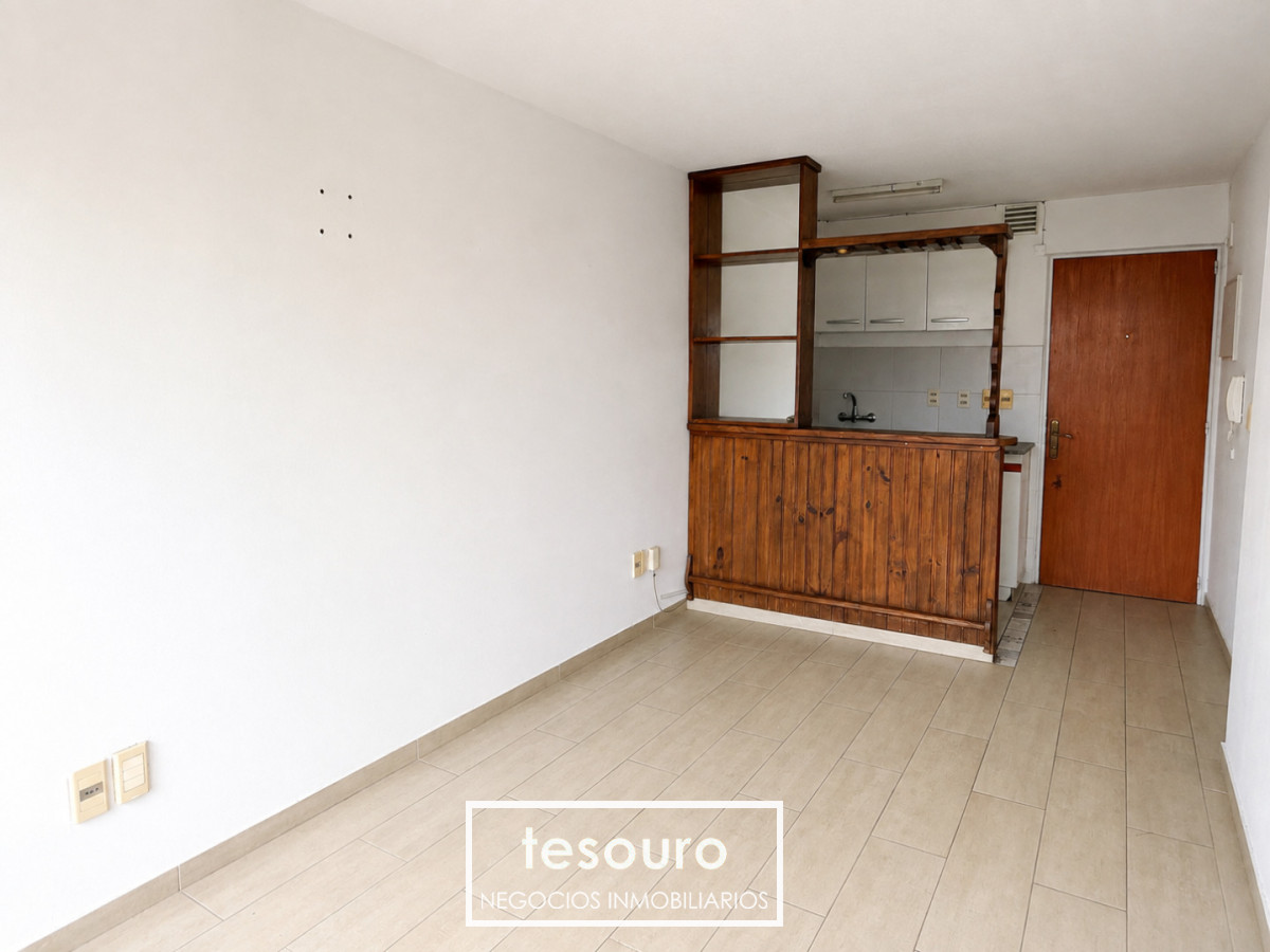 Apartamento ID.5729 - Alquiler apartamento de 1 dormitorio en Tres Cruces