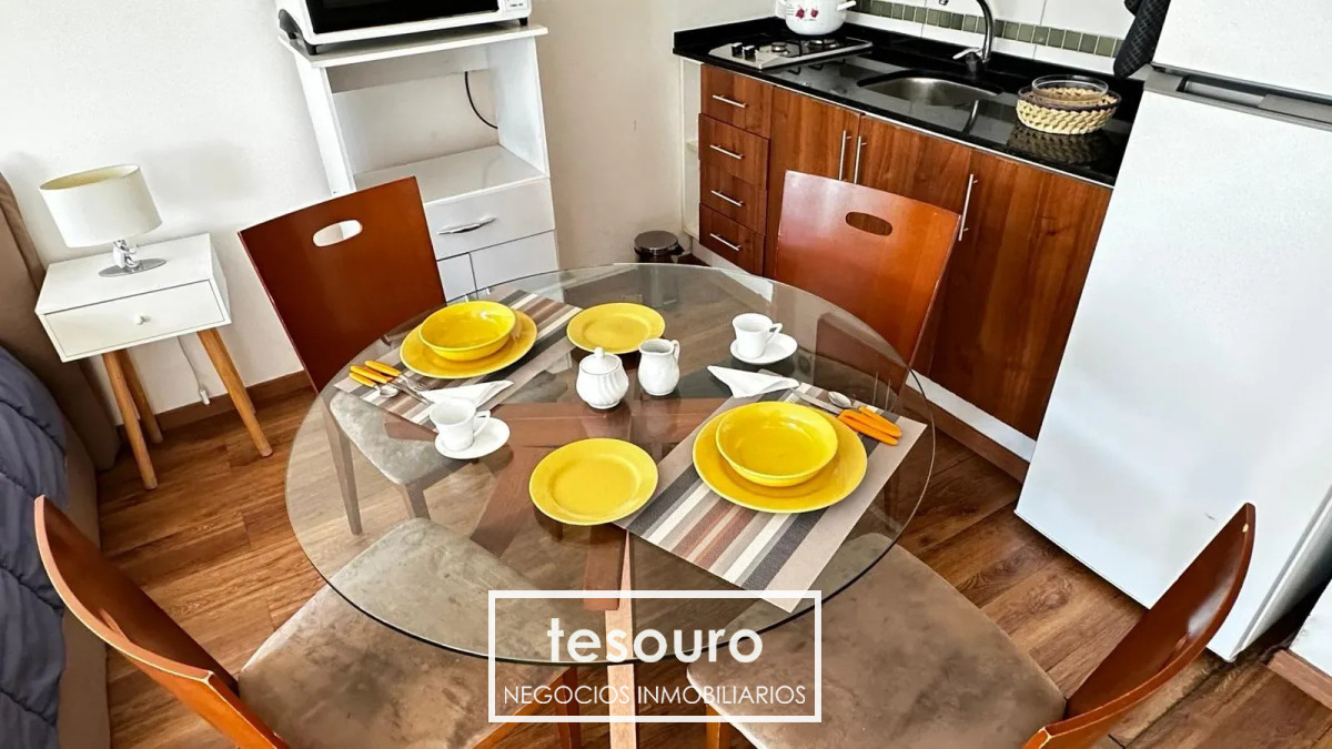 Apartamento ID.5486 - ALQUILER MONOAMBIENTE AMUEBLADO EN POCITOS