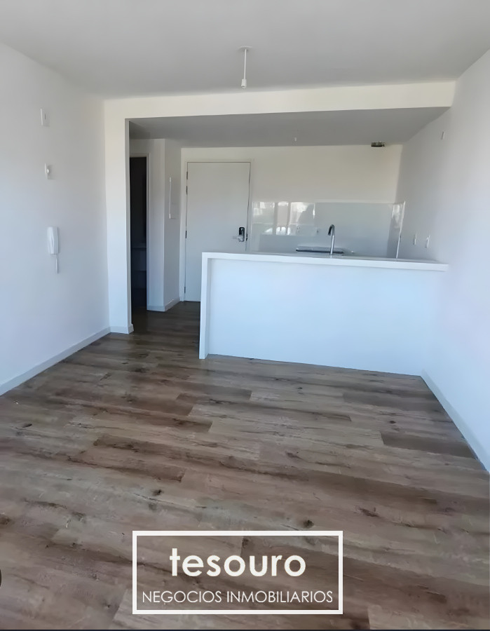 Apartamento ID.4622 - VENTA APARTAMENTO DE 1 DORMITORIO CON VISTA AL MAR