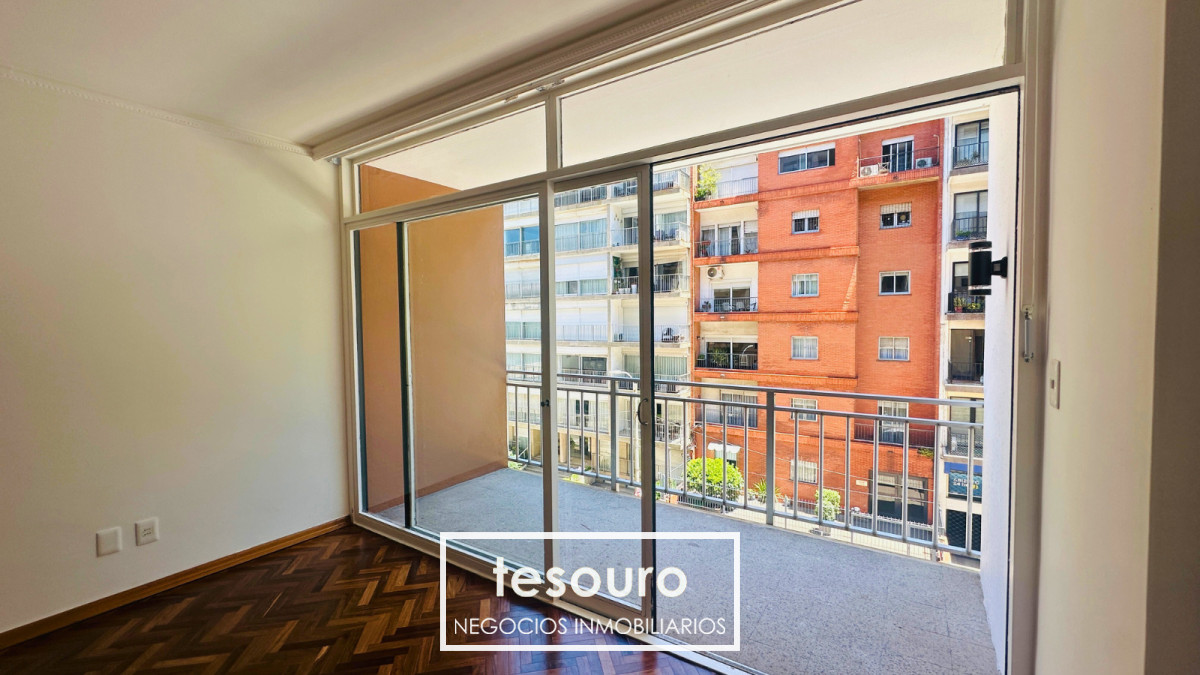 Apartamento ID.5303 - ALQUILER APARTAMENTO DE 3 DORMITORIOS Y SERVICIO EN POCITOS