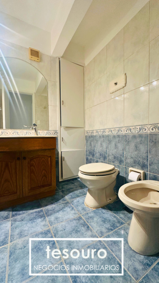 Apartamento ID.5303 - ALQUILER APARTAMENTO DE 3 DORMITORIOS Y SERVICIO EN POCITOS