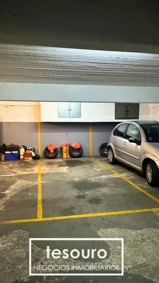 Apartamento ID.5303 - ALQUILER APARTAMENTO DE 3 DORMITORIOS Y SERVICIO EN POCITOS