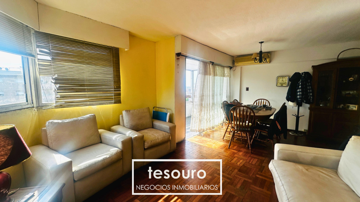 Apartamento ID.5128 - VENTA APARTAMENTO DE 3 DORMITORIOS EN CENTRO
