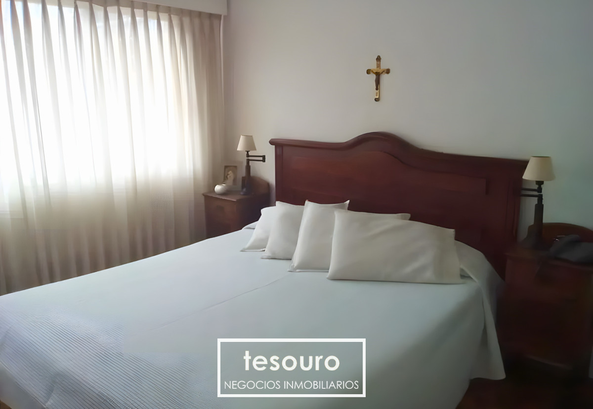 Apartamento ID.5121 - VENTA APARTAMENTO DE 3 DORMITORIOS EN POCITOS