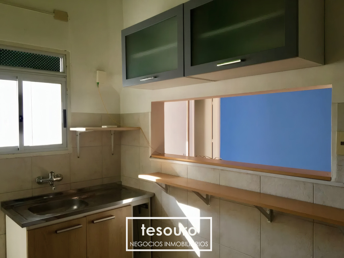 Apartamento ID.4665 - VENTA APARTAMENTO DE 1 DORMITORIO EN POCITOS PRÓXIMO A RIVERA