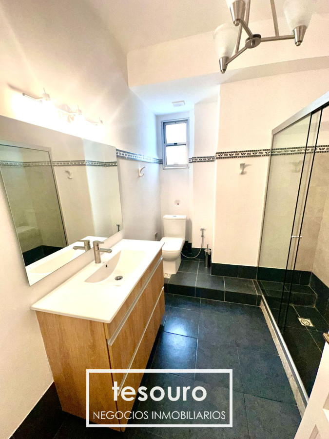 Apartamento ID.4847 - Venta de apartamento 4 dormitorios en Cordon