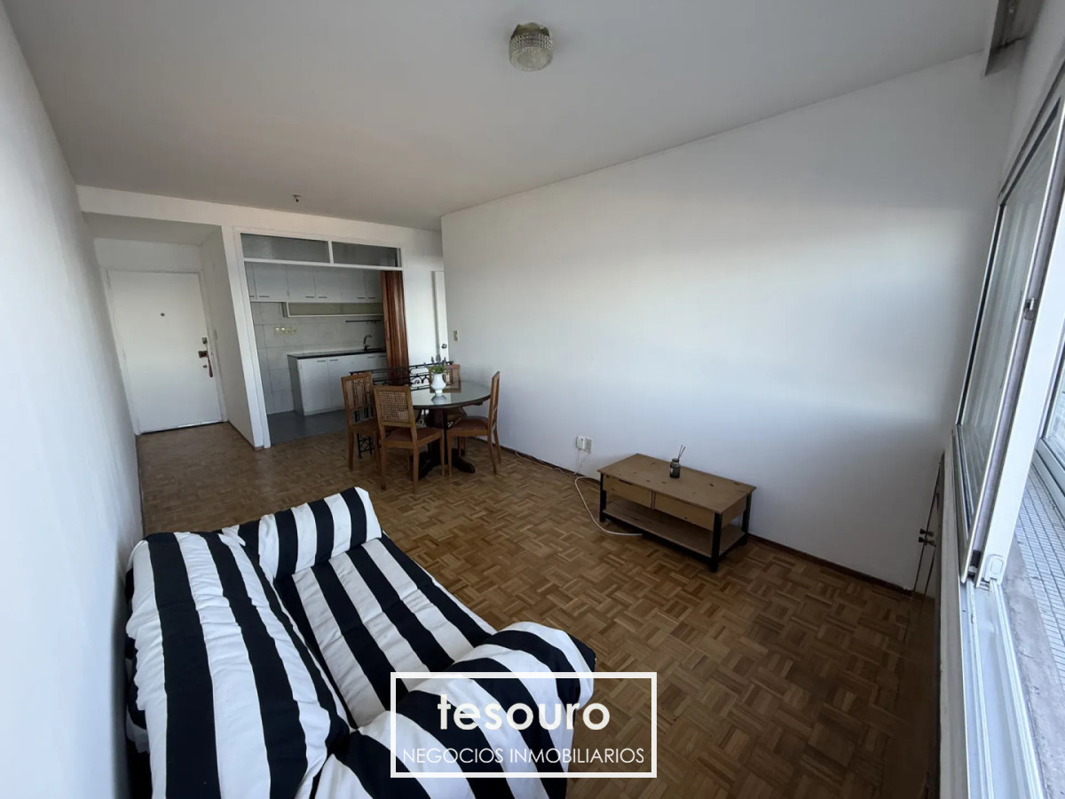 Apartamento ID.5457 - ALQUILER APARTAMENTO DE 1 DORMITORIO EN POCITOS FRENTE A LA RAMBLA