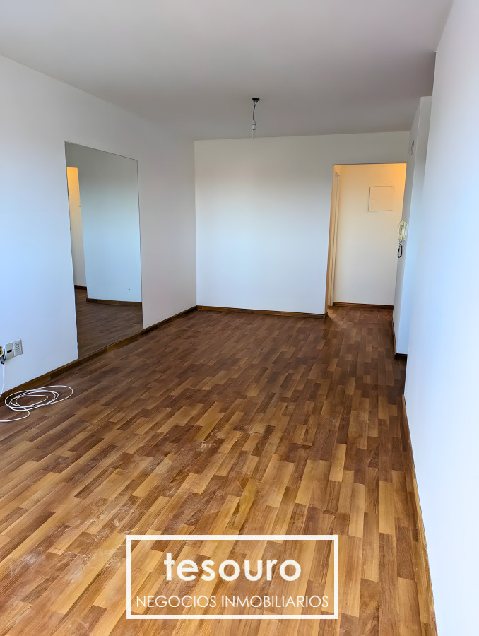 Apartamento ID.4891 - VENTA APARTAMENTO DE 2 DORMITORIOS CON COCHERA EN MALVÍN