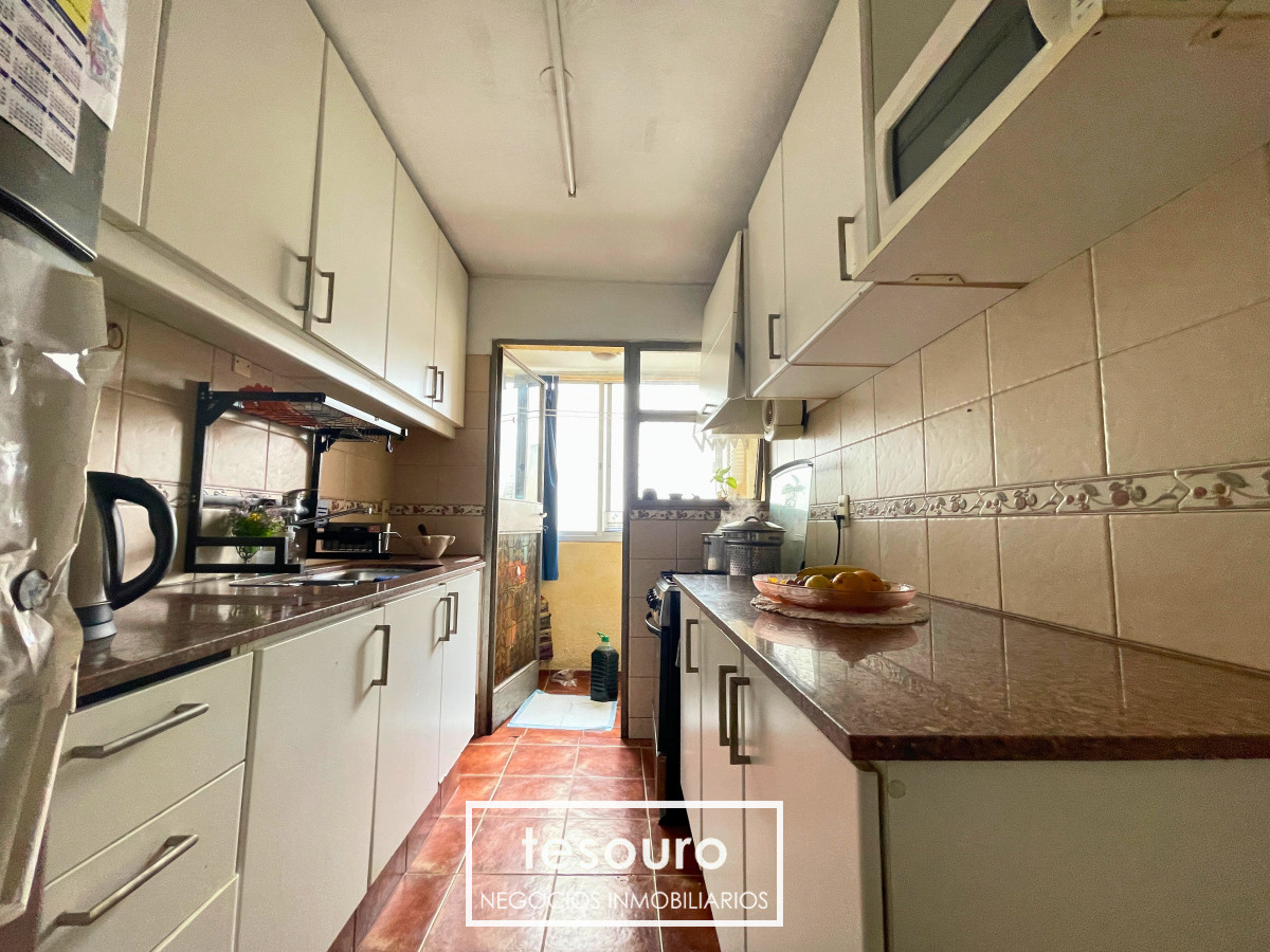Apartamento ID.4654 - VENTA APARTAMENTO DE 3 DORMITORIOS EN POCITOS PRÓXIMO A LA RAMBLA