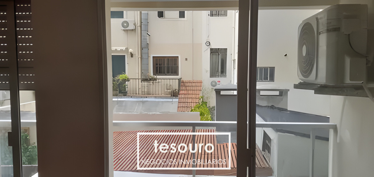 Apartamento ID.4885 - VENTA MONOAMBIENTE EN POCITOS BV. ESPAÑA Y BERRO