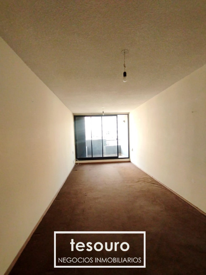 Apartamento ID.4835 - ALQUILER APARTAMENTO DE 1 DORMITORIO EN PUNTA CARRETAS CON GARAGE