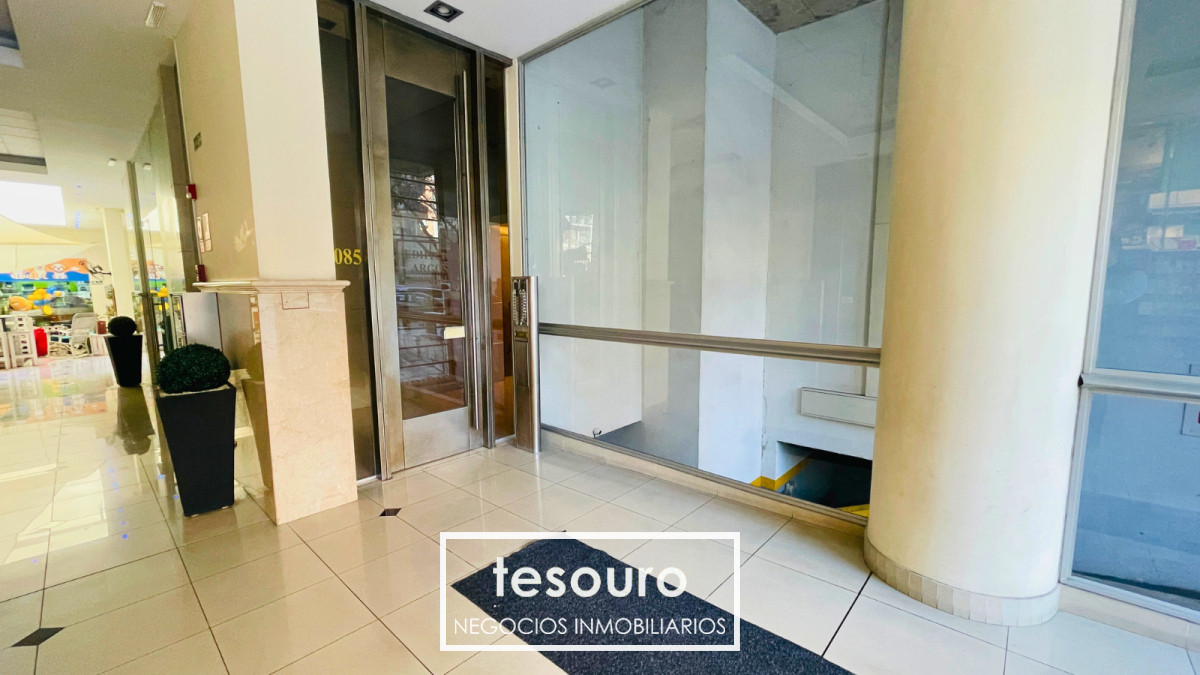Apartamento ID.4886 - VENTA APARTAMENTO DE 3 DORMITORIOS EN POCITOS