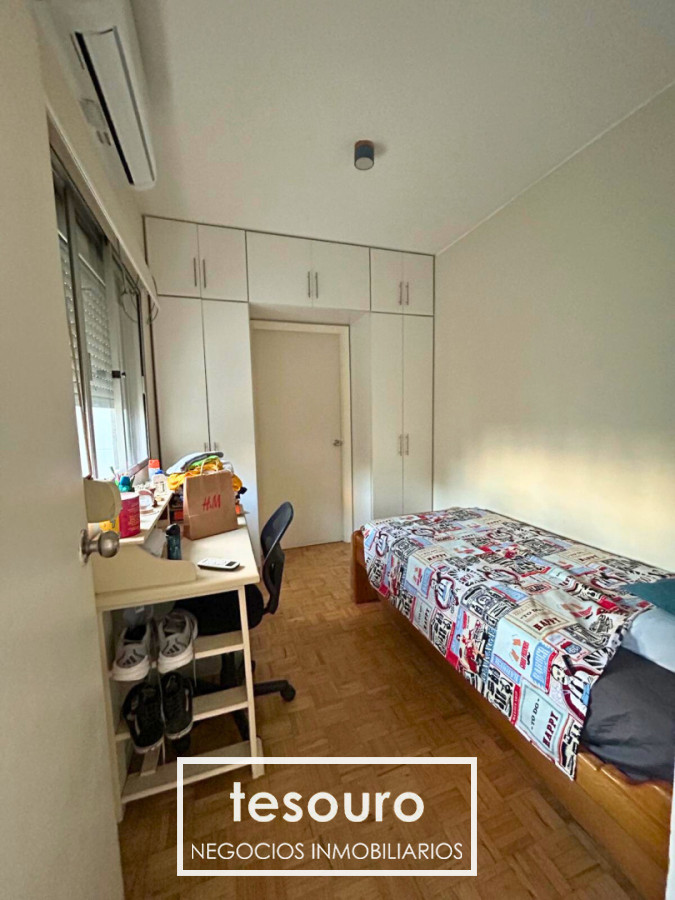 Apartamento ID.5442 - VENTA APARTAMENTO DE 3 DORMITORIOS EN POCITOS A METROS DE LA RAMBLA