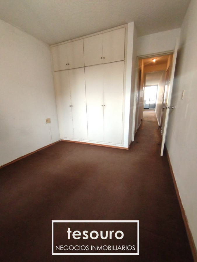 Apartamento ID.4835 - ALQUILER APARTAMENTO DE 1 DORMITORIO EN PUNTA CARRETAS CON GARAGE