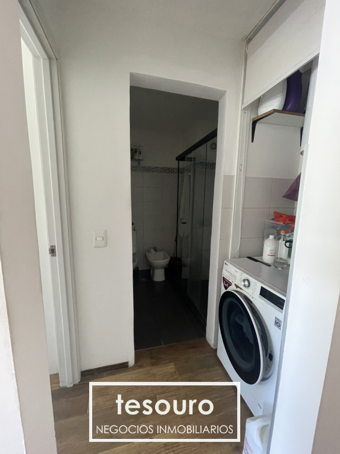 Apartamento ID.4566 - VENTA APARTAMENTO DE 1 DORMITORIO EN MALVIN SUR CON COCHERA Y AZOTEA DE USO EXCLUSIVO