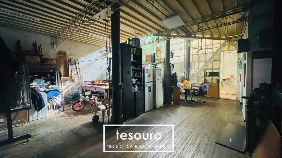 Apartamento ID.4890 - VENTA EDIFICIO EN PLENO CENTRO DE MONTEVIDEO  IDEAL INVERSIÓN Y DESARROLLO